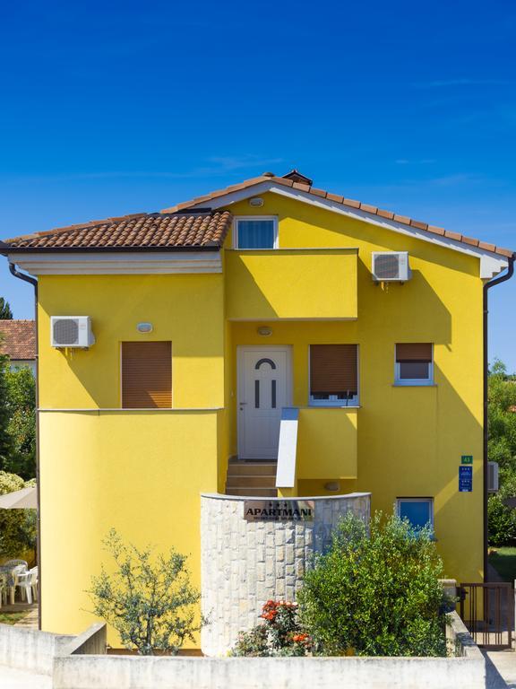 Apartments Manuela Pula Exterior foto